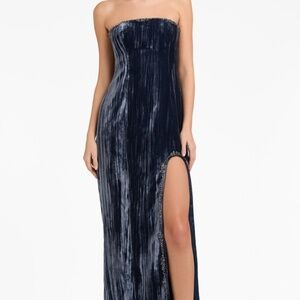 Cinq a Sept Eponine Strapless Velvet Column Gown size 2